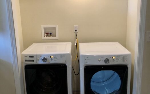 269 E. 13th Avenue (Apt D)